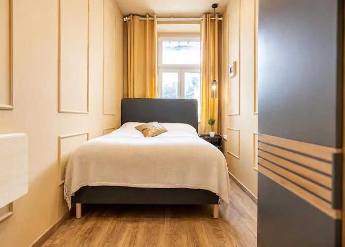 Budget & Comfy 4br Close To Westbahnhof