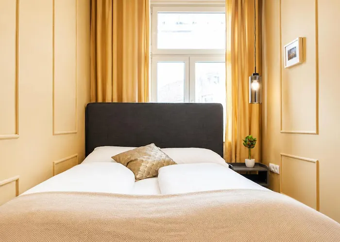 Budget & Comfy 4br Close To Westbahnhof Διαμέρισμα *