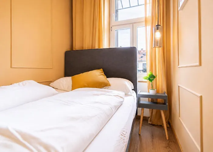 Budget & Comfy 4br Close To Westbahnhof