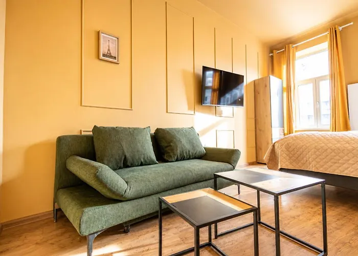 Budget & Comfy 4br Close To Westbahnhof Διαμέρισμα