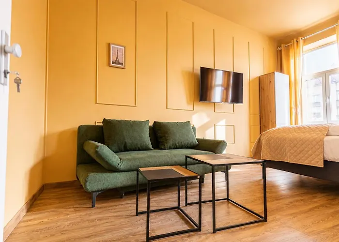 Διαμέρισμα Budget & Comfy 4br Close To Westbahnhof